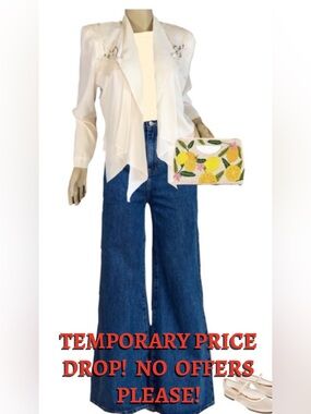 VINTAGE 1980'S WILD ROSE OFF WHITE EXPOSED BACK HIGH LOW BLAZER (M)